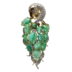 Diamond Peacock Splendor
